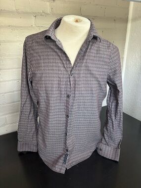 Perry Ellis Men's Burgundy Geometric Button-Down Shirt